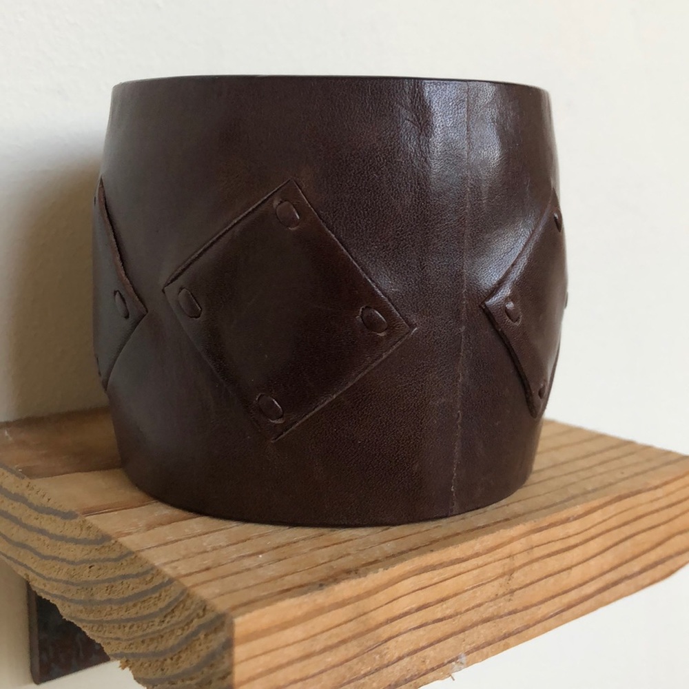 Gorgeous handwoven Bottega Veneta leather cuff